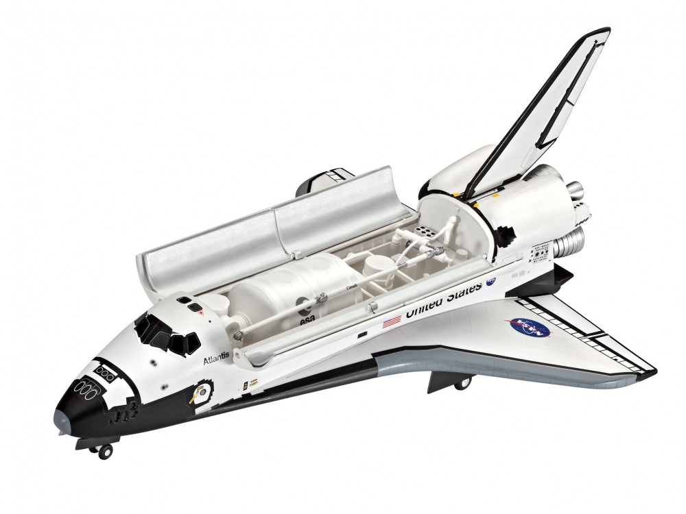 Building model, Revell, Space Shuttle Atlantis, 64 pieces