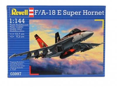 Сглобяем модел, Revell, Изтребител F-A-18E Super Hornet, 63 части