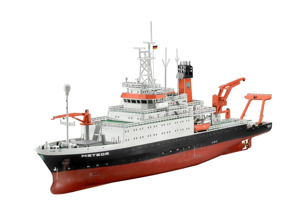 Navomodel de construit Revell Vessel Meteor 181 piese